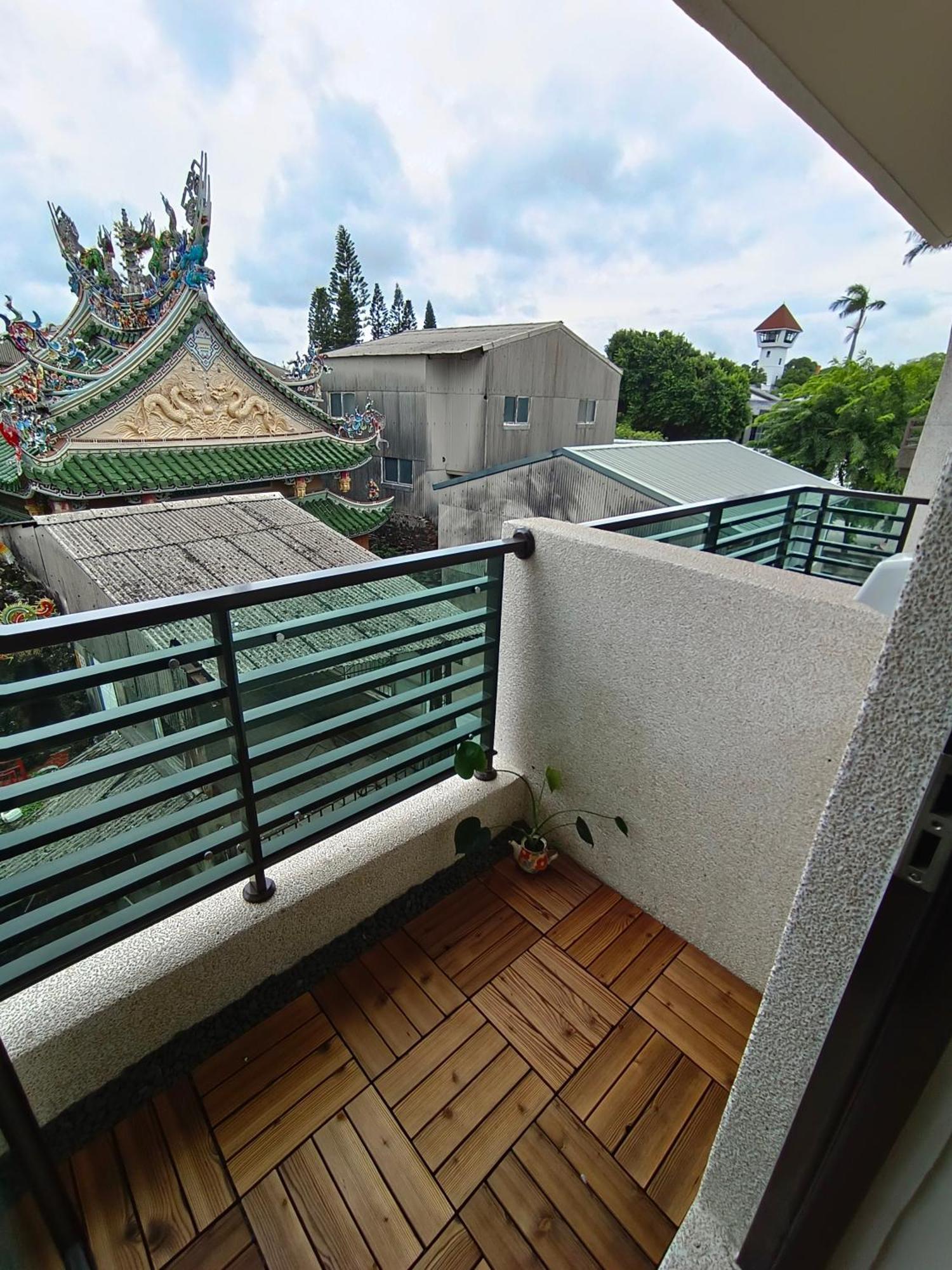 日日和 Apartment Tainan Bagian luar foto