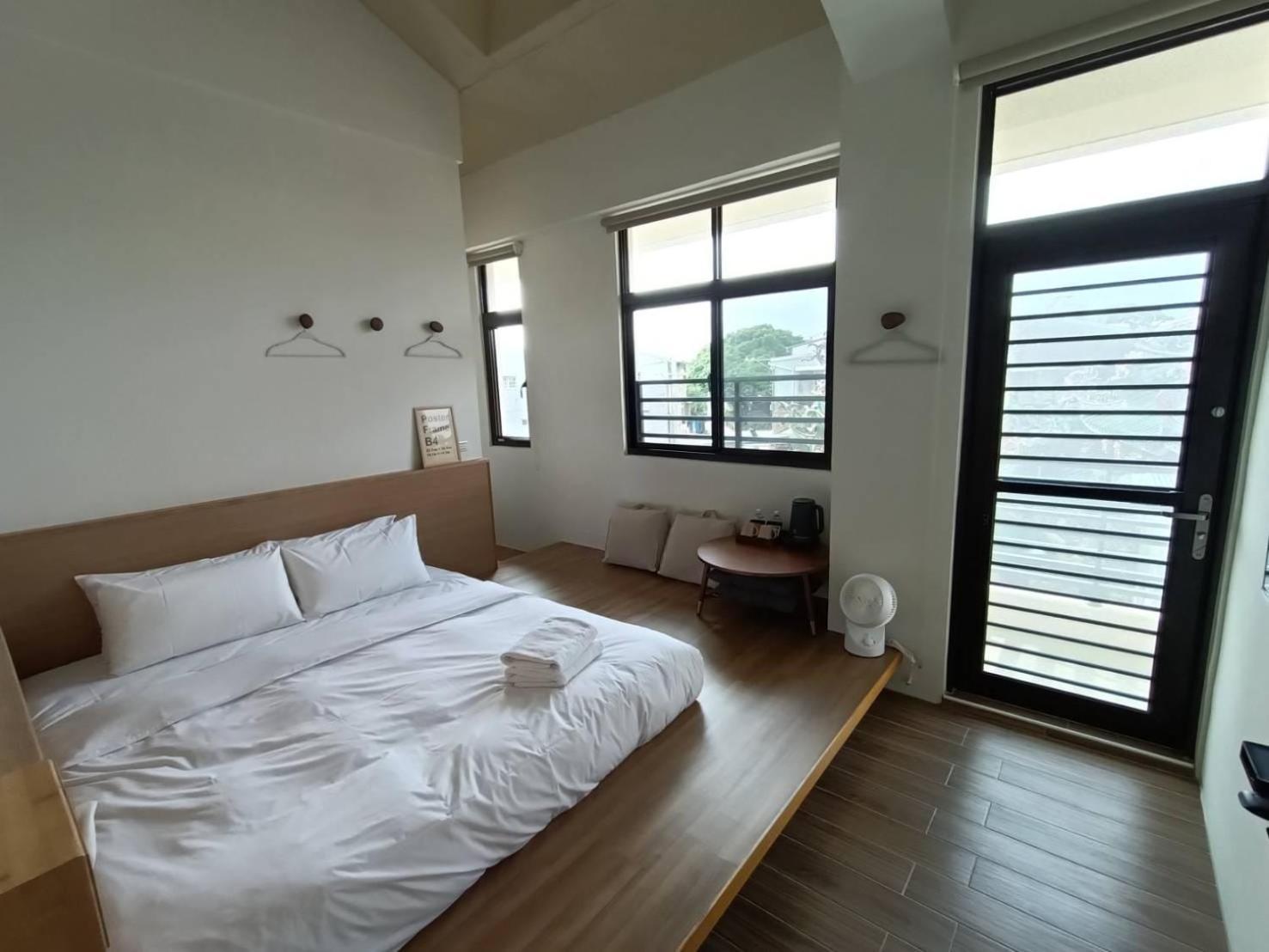 日日和 Apartment Tainan Bagian luar foto