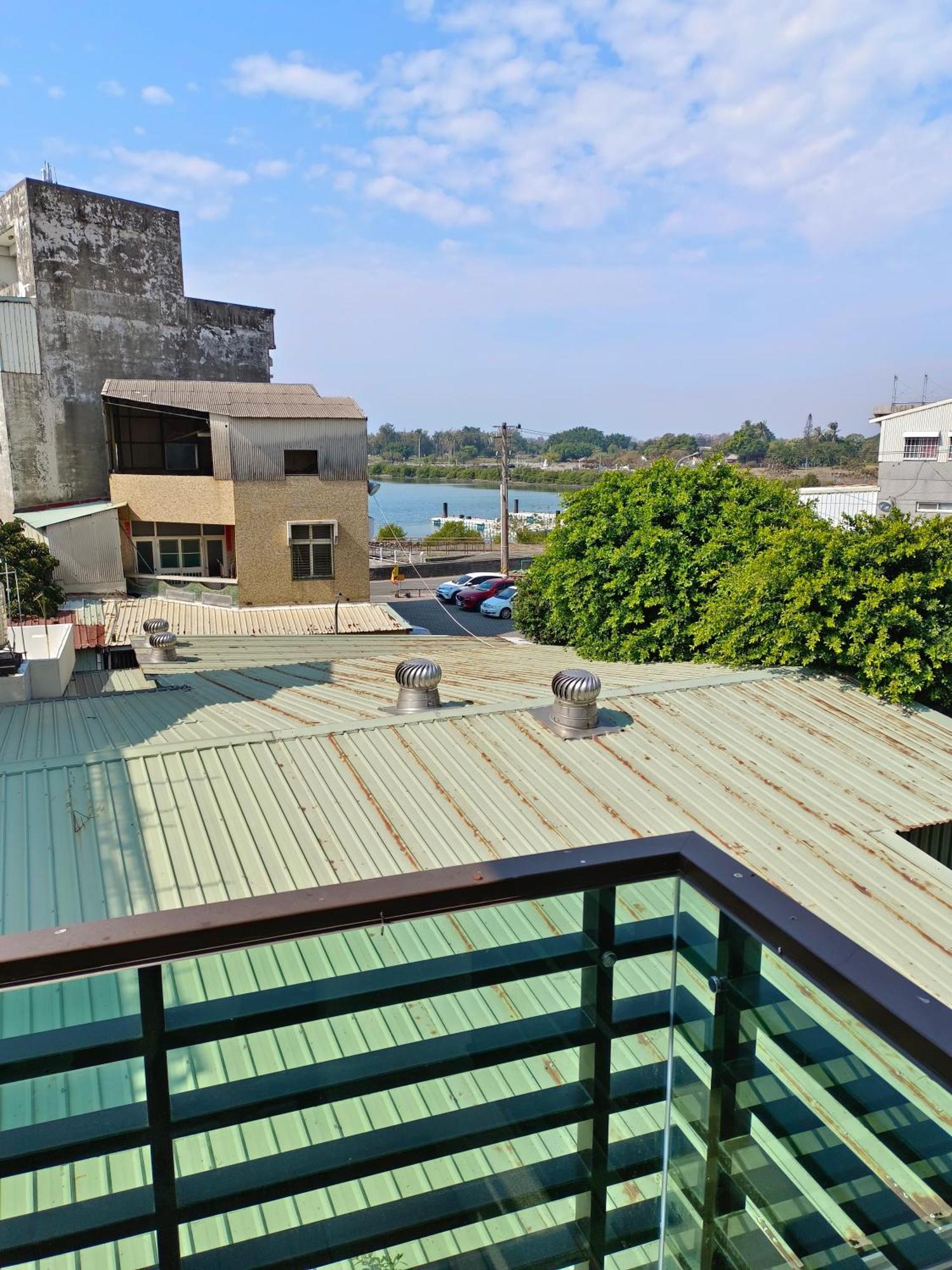 日日和 Apartment Tainan Bagian luar foto