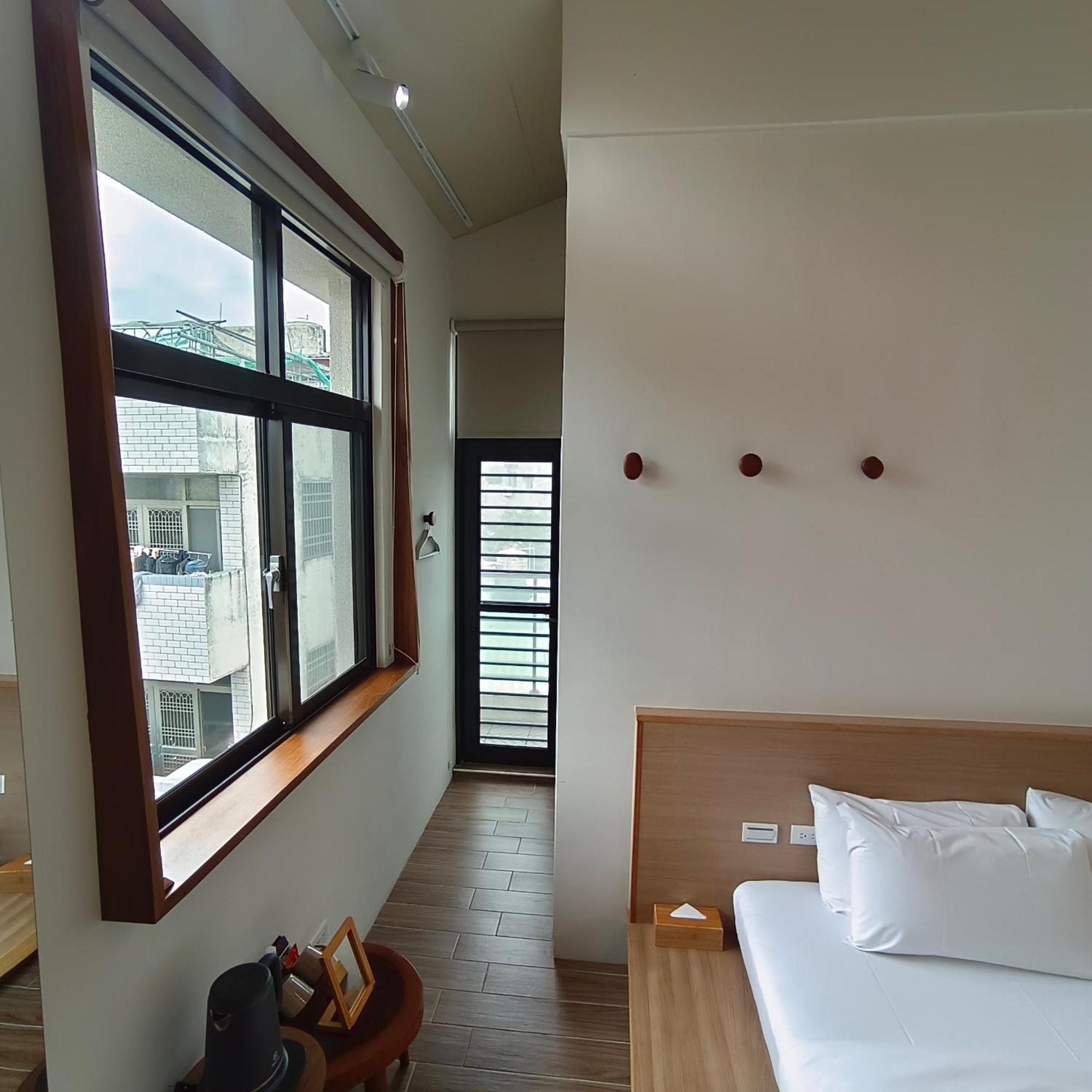 日日和 Apartment Tainan Bagian luar foto